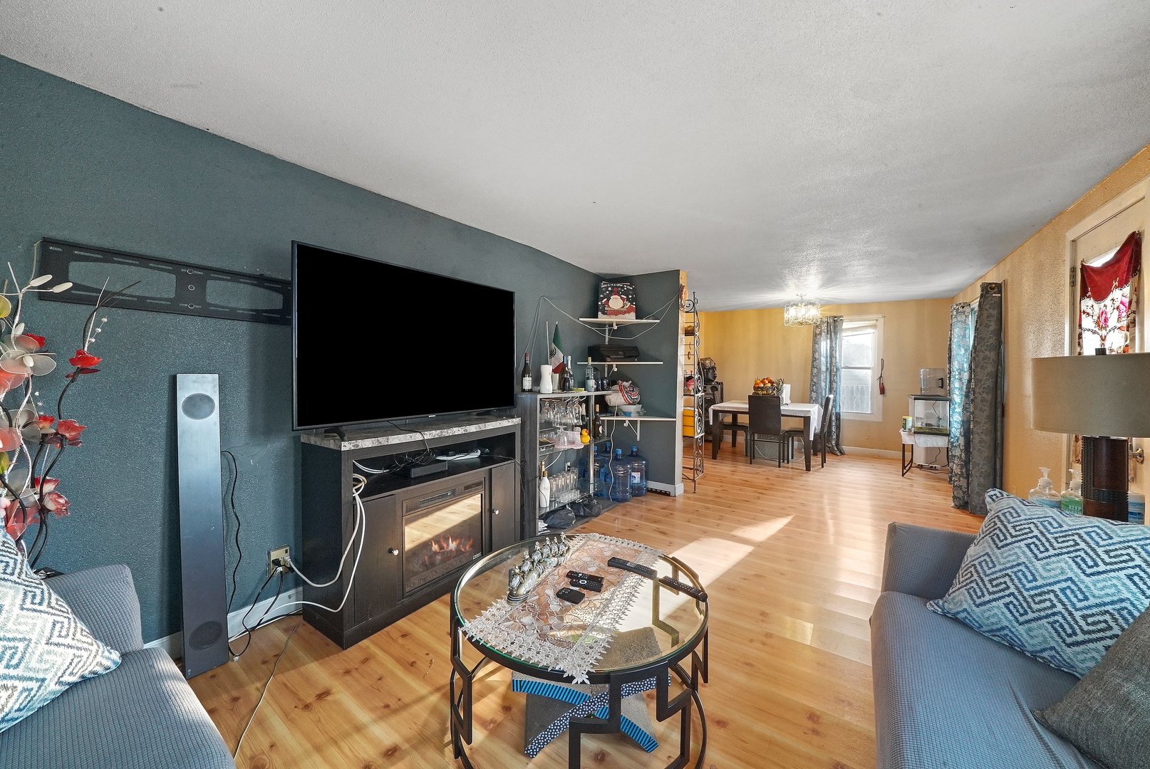 1121 Ridgeway Avenue Aurora, IL 60506 - Photo 9 of 20