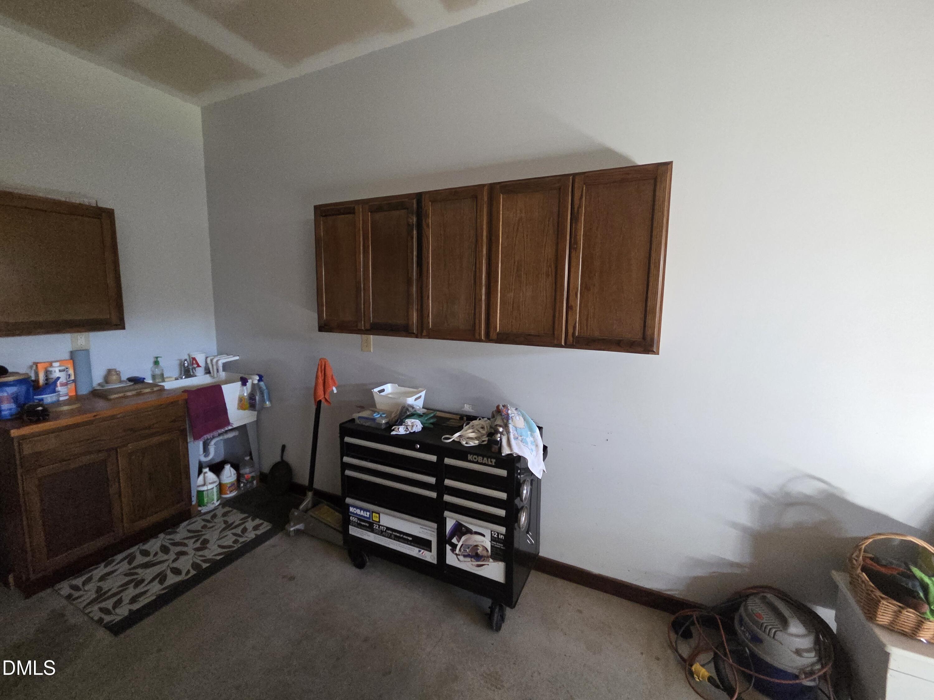 8095 Crawford Currin Road Oxford, NC 27565 - Photo 17 of 47 20251015_095913