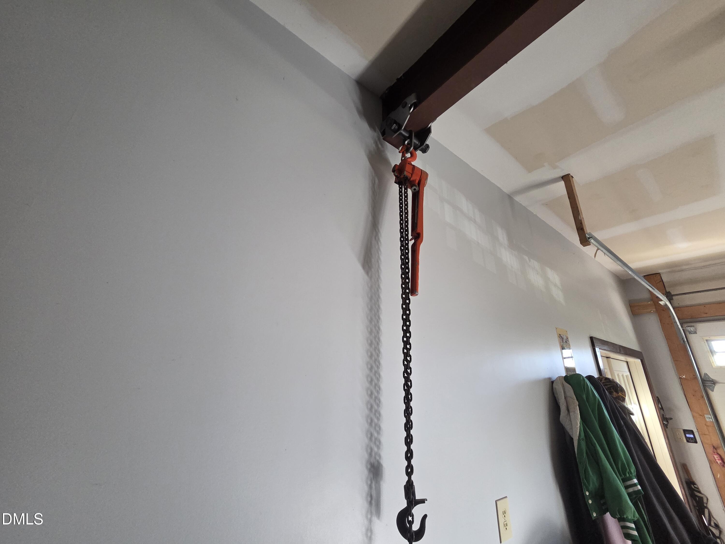 8095 Crawford Currin Road Oxford, NC 27565 - Photo 20 of 47 20251015_100005