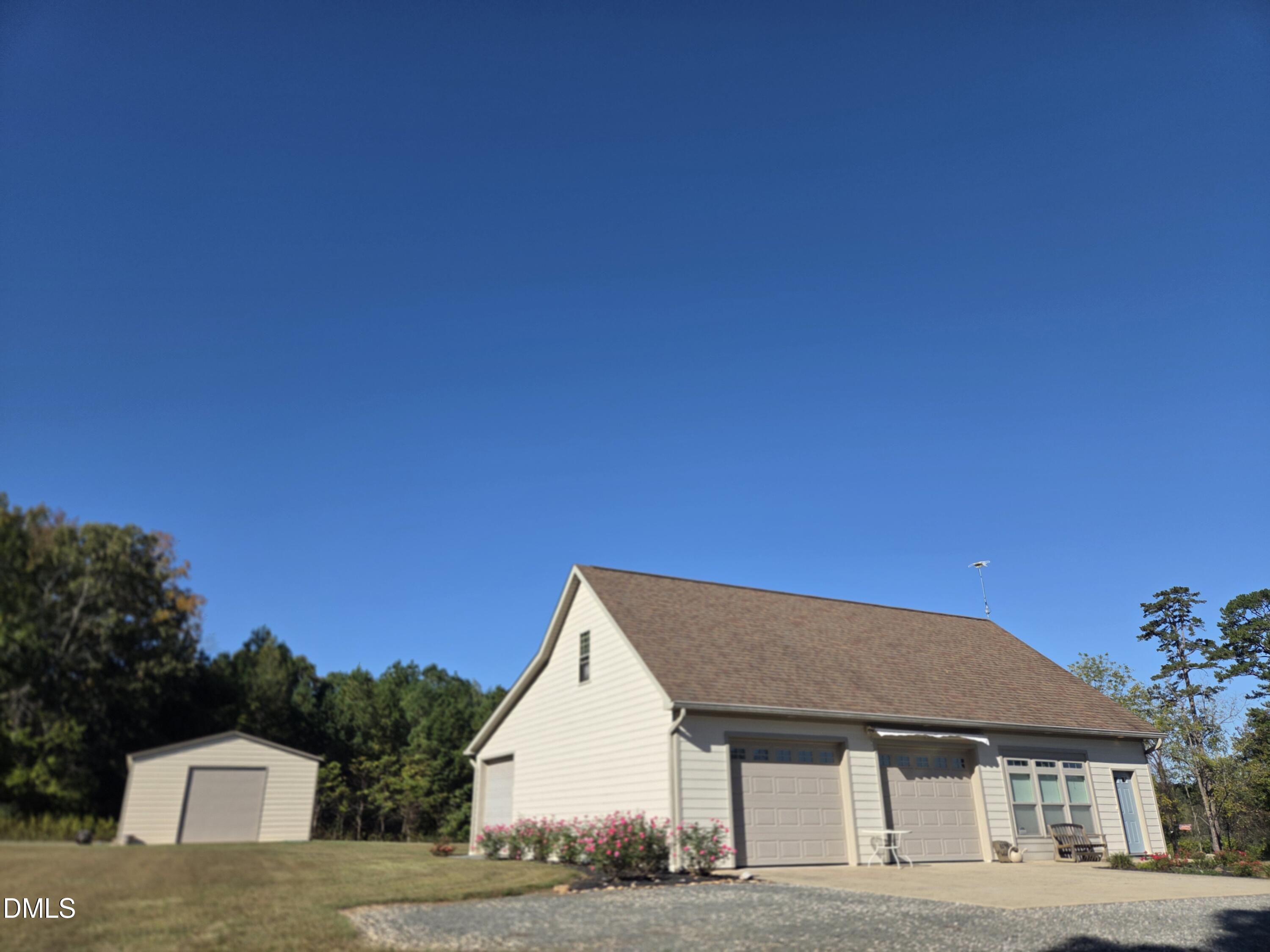 8095 Crawford Currin Road Oxford, NC 27565 - Photo 2 of 47 20251015_103833