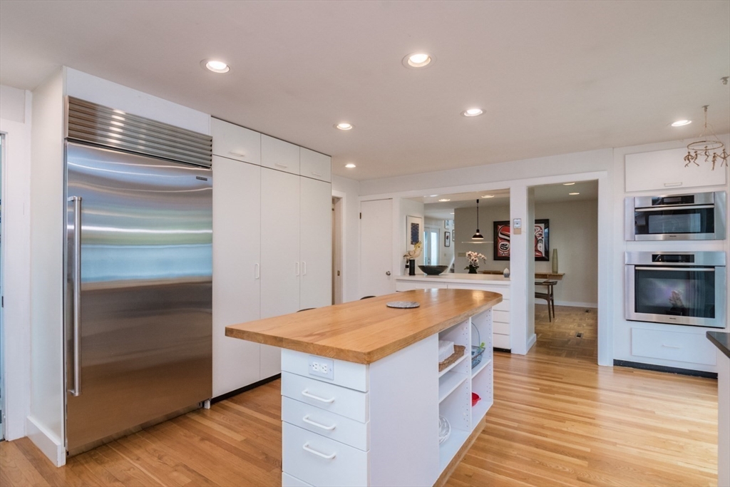 43 Morgan Circle Amherst, MA 01002 - Photo 15 of 42