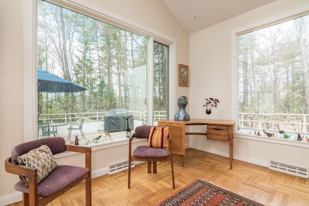 43 Morgan Circle Amherst, MA 01002 - Photo 10 of 42