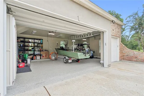 $950,000 | 604 Northwoods Drive, Abita Springs, LA 70420