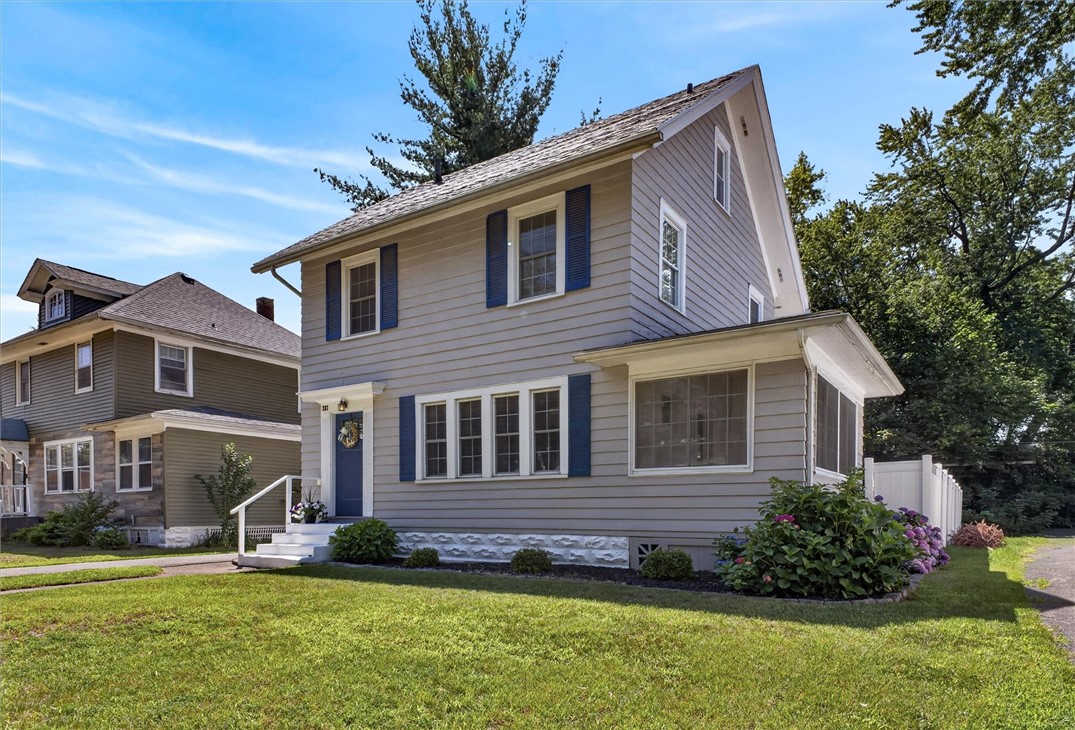 287 Versailles Road Rochester, NY 14621 - Photo 2 of 34