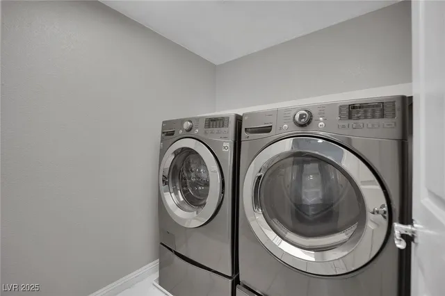 $2,450 | 6718 Treble Clef Avenue, Las Vegas, NV 89139