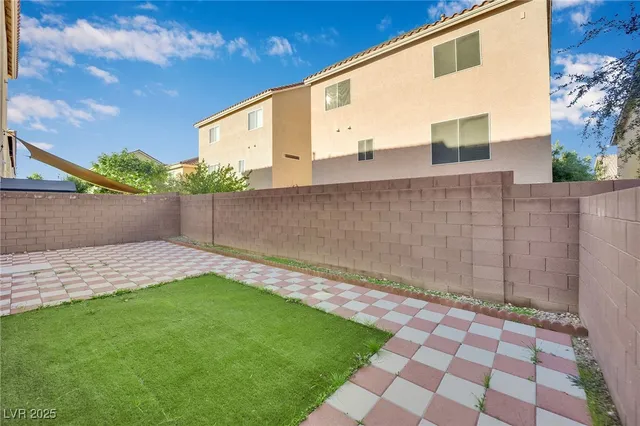 $2,450 | 6718 Treble Clef Avenue, Las Vegas, NV 89139