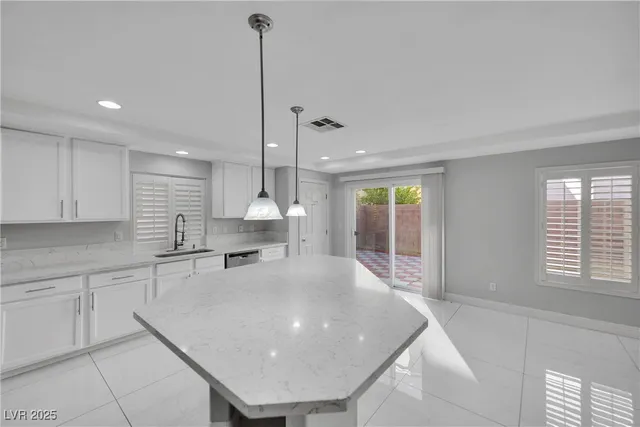 $2,450 | 6718 Treble Clef Avenue, Las Vegas, NV 89139