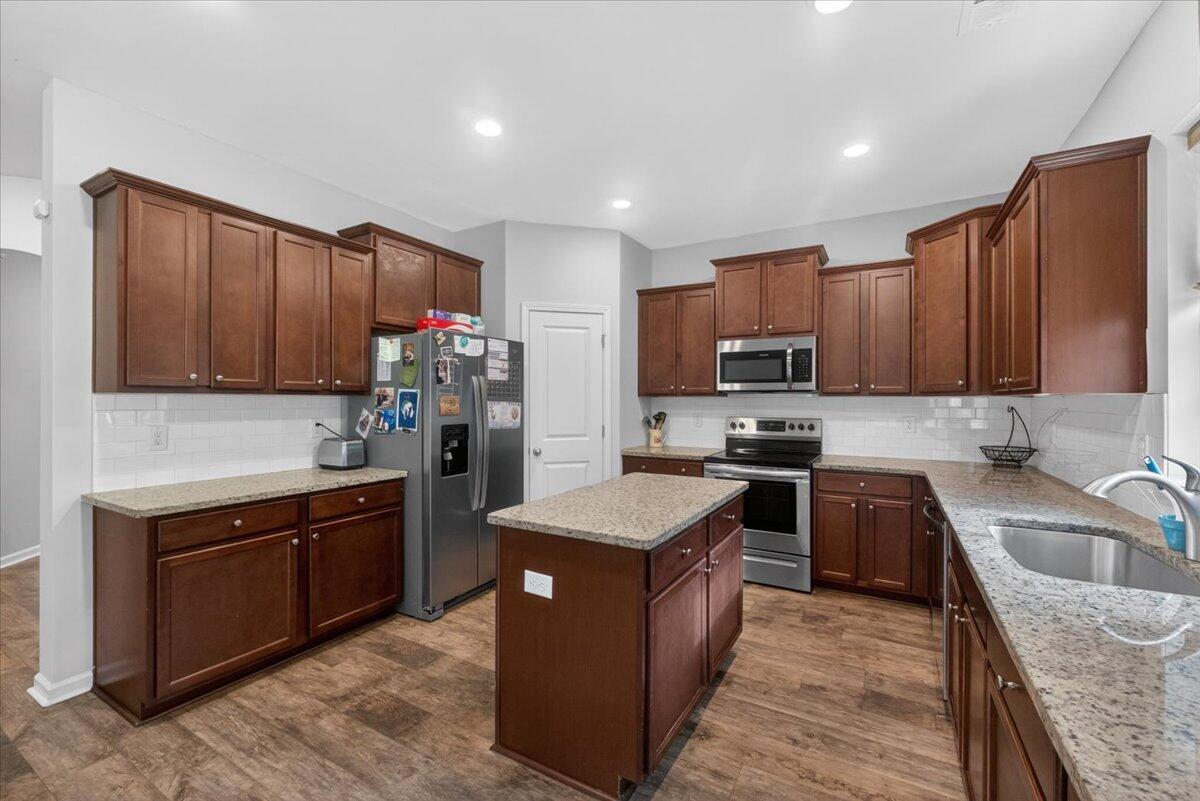 146 Guinness Lane Moncks Corner, SC 29461 - Photo 12 of 37 14-Square One Media - DSC04060