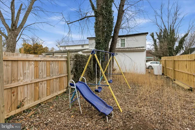 $360,000 | 45 1/2 Race Street, Winchester, VA 22601