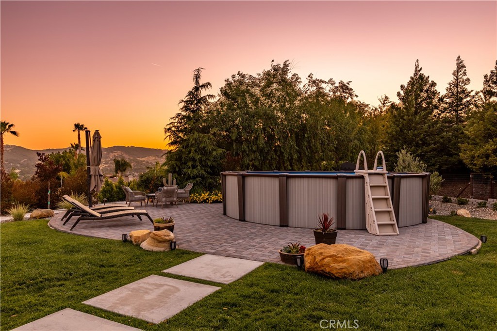 1613 Via Flora Paso Robles, CA 93446 - Photo 30 of 44