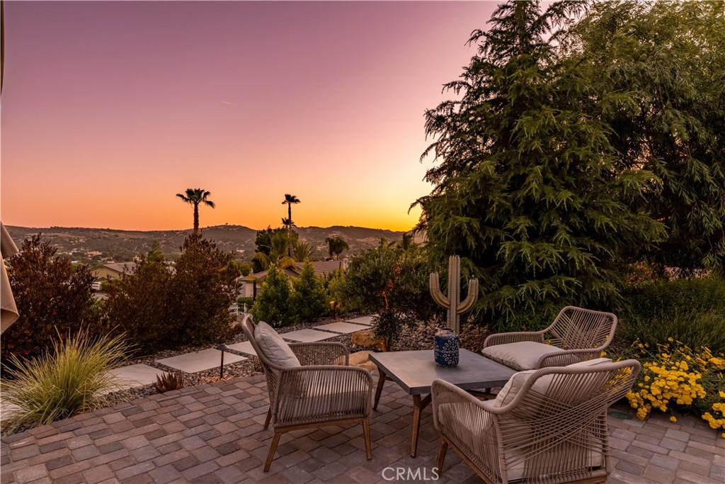 1613 Via Flora Paso Robles, CA 93446 - Photo 35 of 44