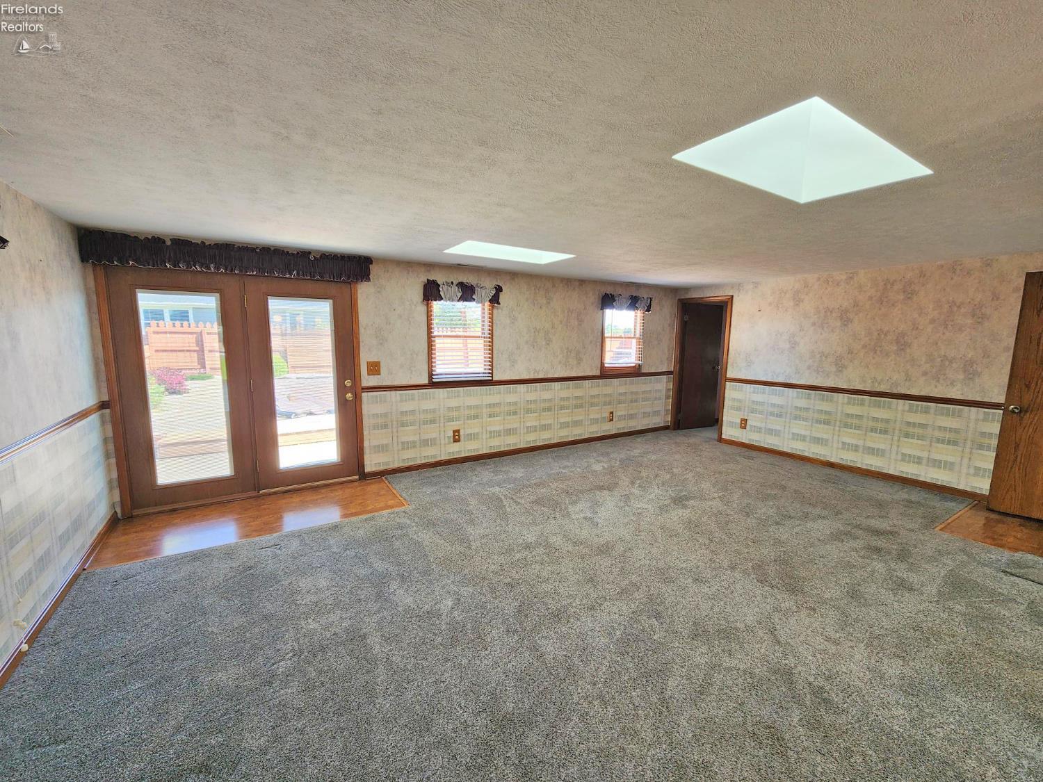 1300 Castalia Road Fremont, OH 43420 - Photo 10 of 47 Gallery Image 10