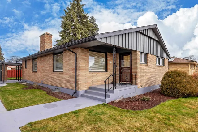 $499,900 | 5418 West Northwest Boulevard, Spokane, WA 99205