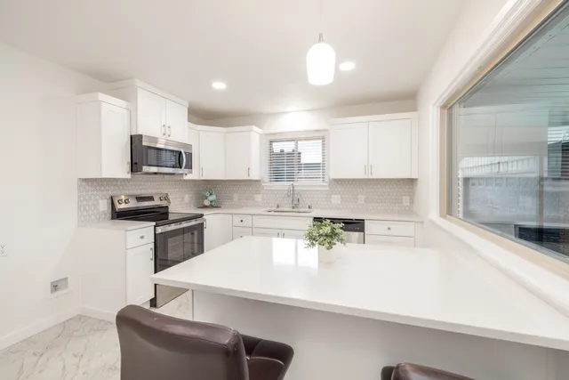 $499,900 | 5418 West Northwest Boulevard, Spokane, WA 99205