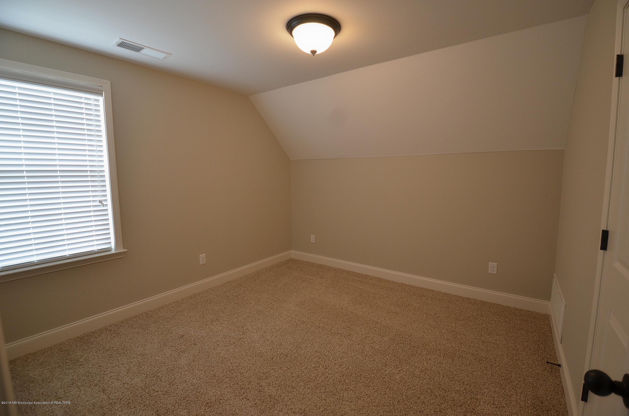 3050 Logan's Loop Hernando, MS 38632 - Photo 13 of 19 Bedroom 2