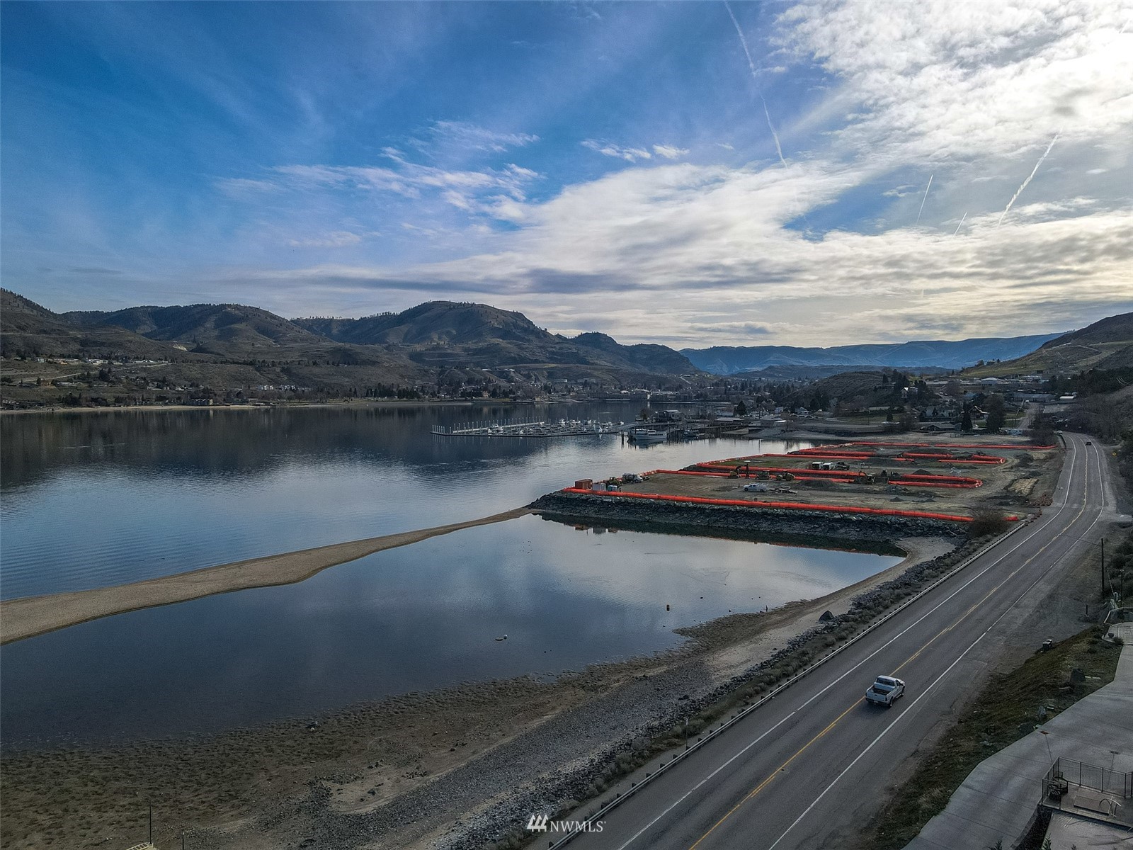 1902 West Prospect Street, Unit 112 Chelan, WA 98816 - Photo 30 of 40 a view of lake with mountain