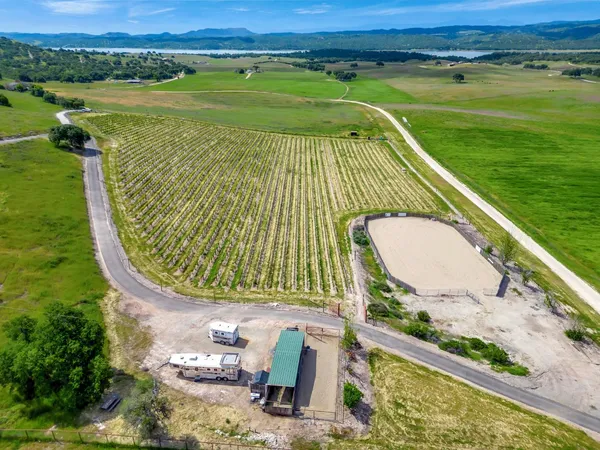 $1,280,000 | 70500 Bradley Lockwood Road, Bradley, CA 93426