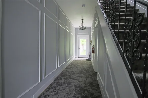 $1,215 | 544 Culver Parkway, Unit 1, Irondequoit, NY 14609