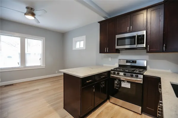 $1,215 | 544 Culver Parkway, Unit 1, Irondequoit, NY 14609