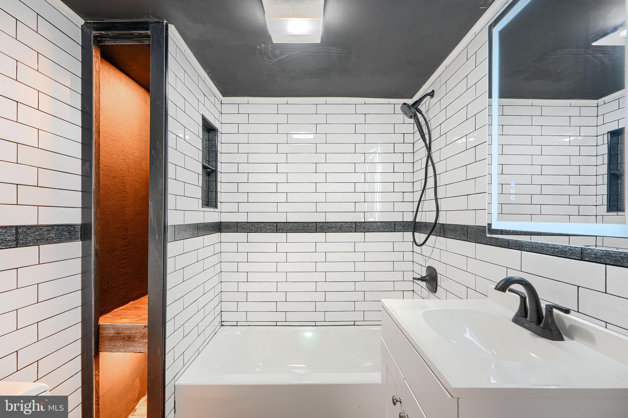 9212 Snyder Lane Perry Hall, MD 21128 - Photo 46 of 50