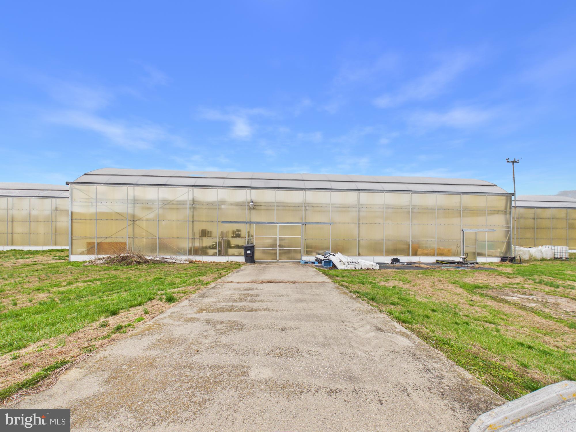 8416 Harmony Road Denton, MD 21629 - Photo 79 of 111 4 Bay Green House, 1/2 acre in size