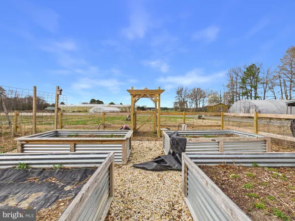 $989,000 | 8416 Harmony Road, Denton, MD 21629