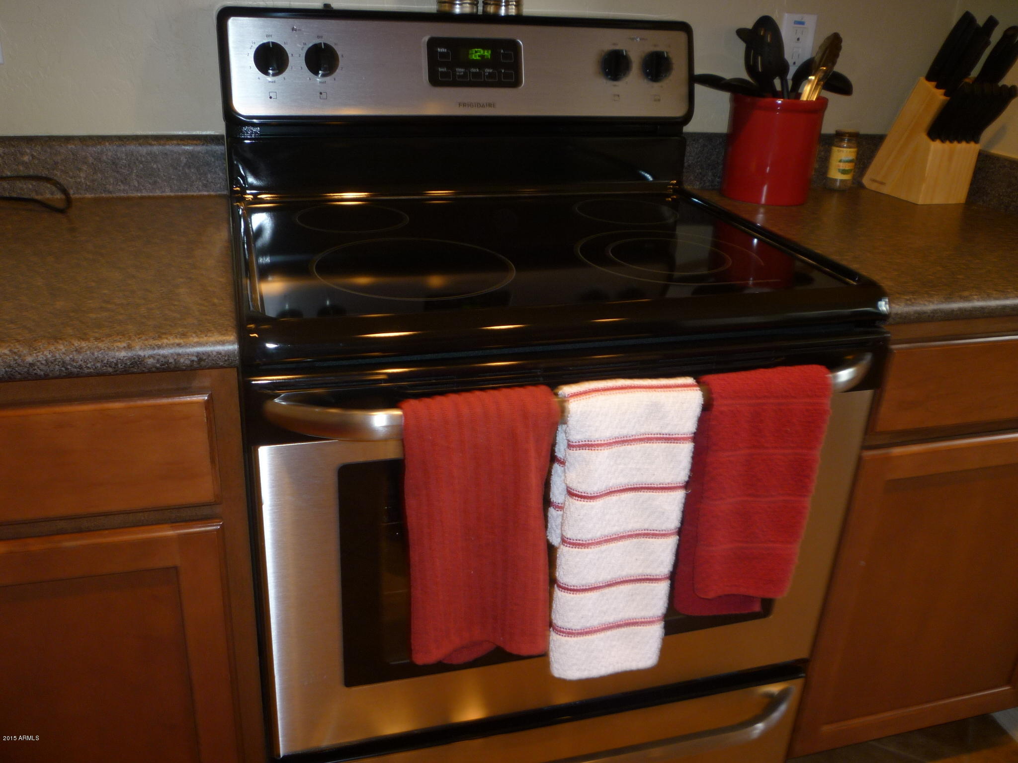 15476 West Redfield Road Surprise, AZ 85379 - Photo 26 of 75 FLAT-TOP RANGE/OVEN