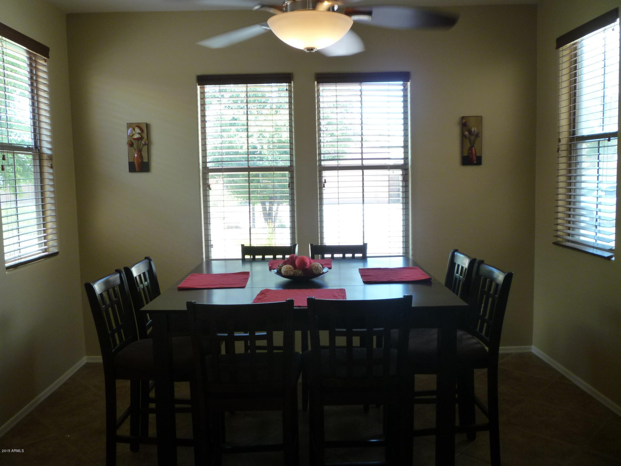 15476 West Redfield Road Surprise, AZ 85379 - Photo 32 of 75 EAT-IN KITCHEN