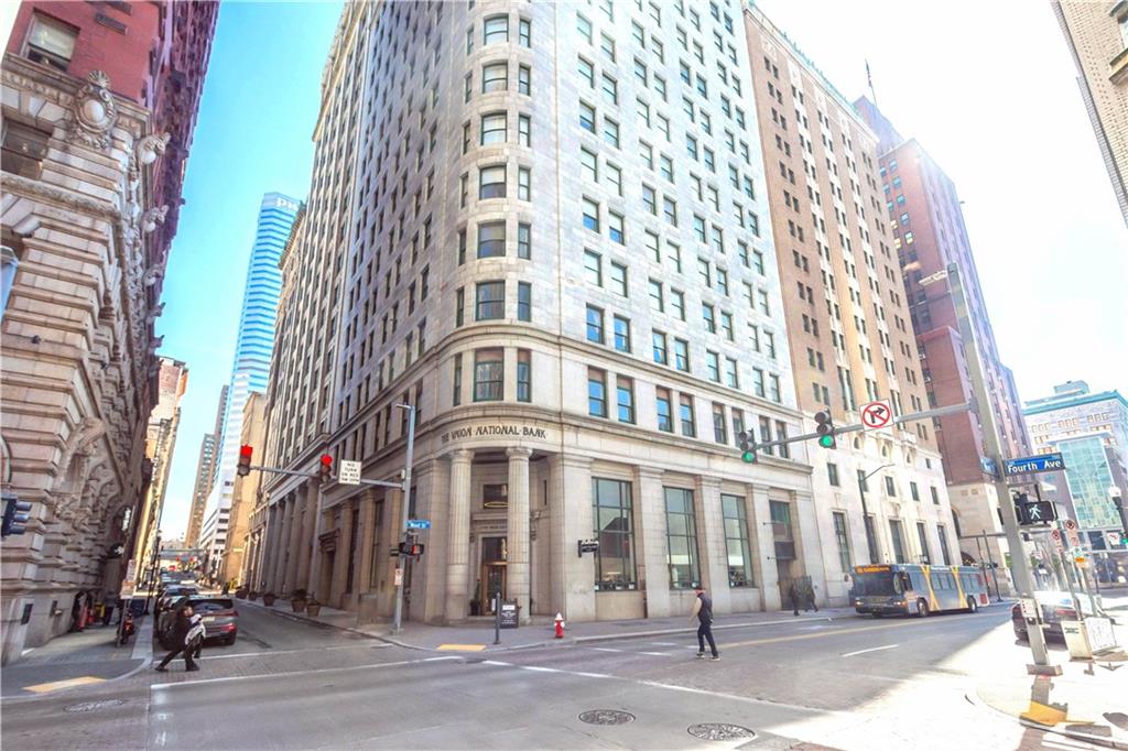 306 Fourth Ave Unit 401  