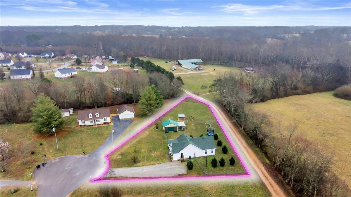 9 Merideth Lynn Road Fayetteville, TN 37334 - Photo 30 of 31 an aerial view of a house