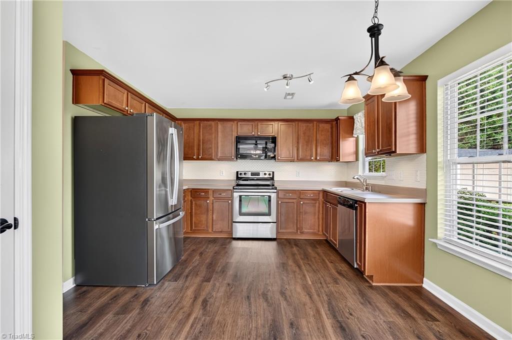 2509 Covington Loop Graham, NC 27253 - Photo 15 of 50
