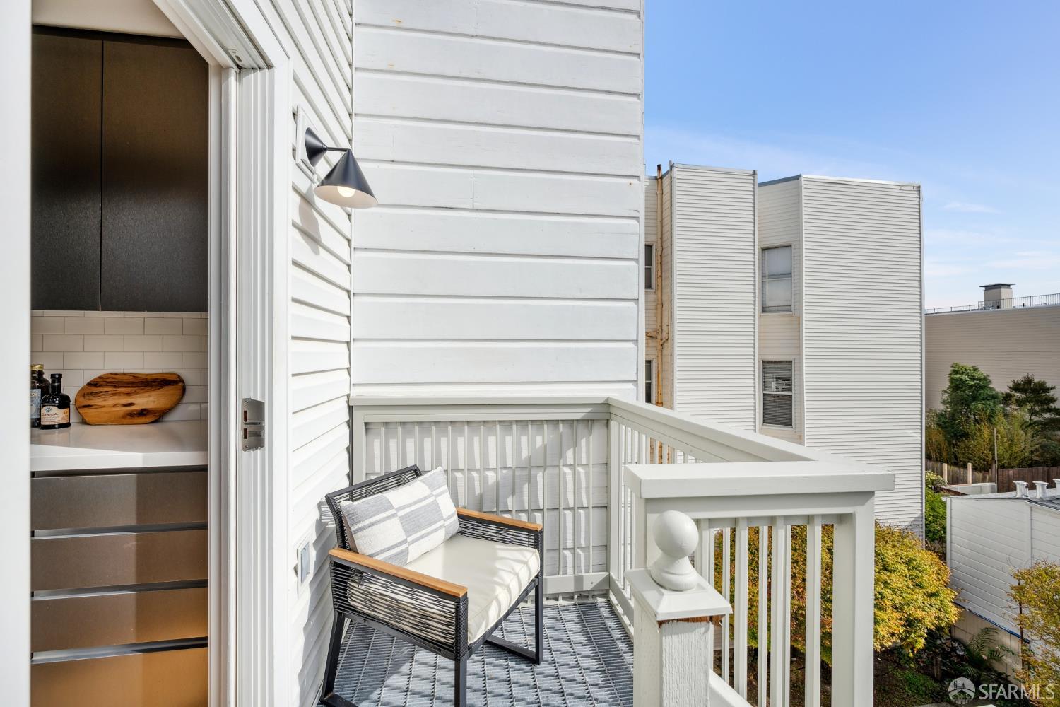 639 14th Street San Francisco, CA 94114 - Photo 16 of 54