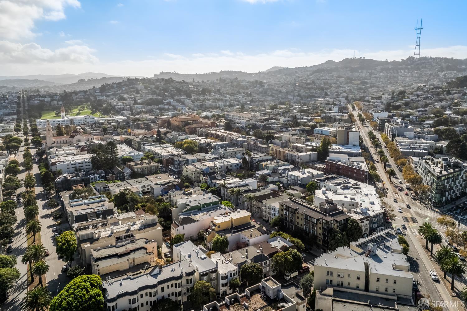 639 14th Street San Francisco, CA 94114 - Photo 39 of 54 an aerial view of a city