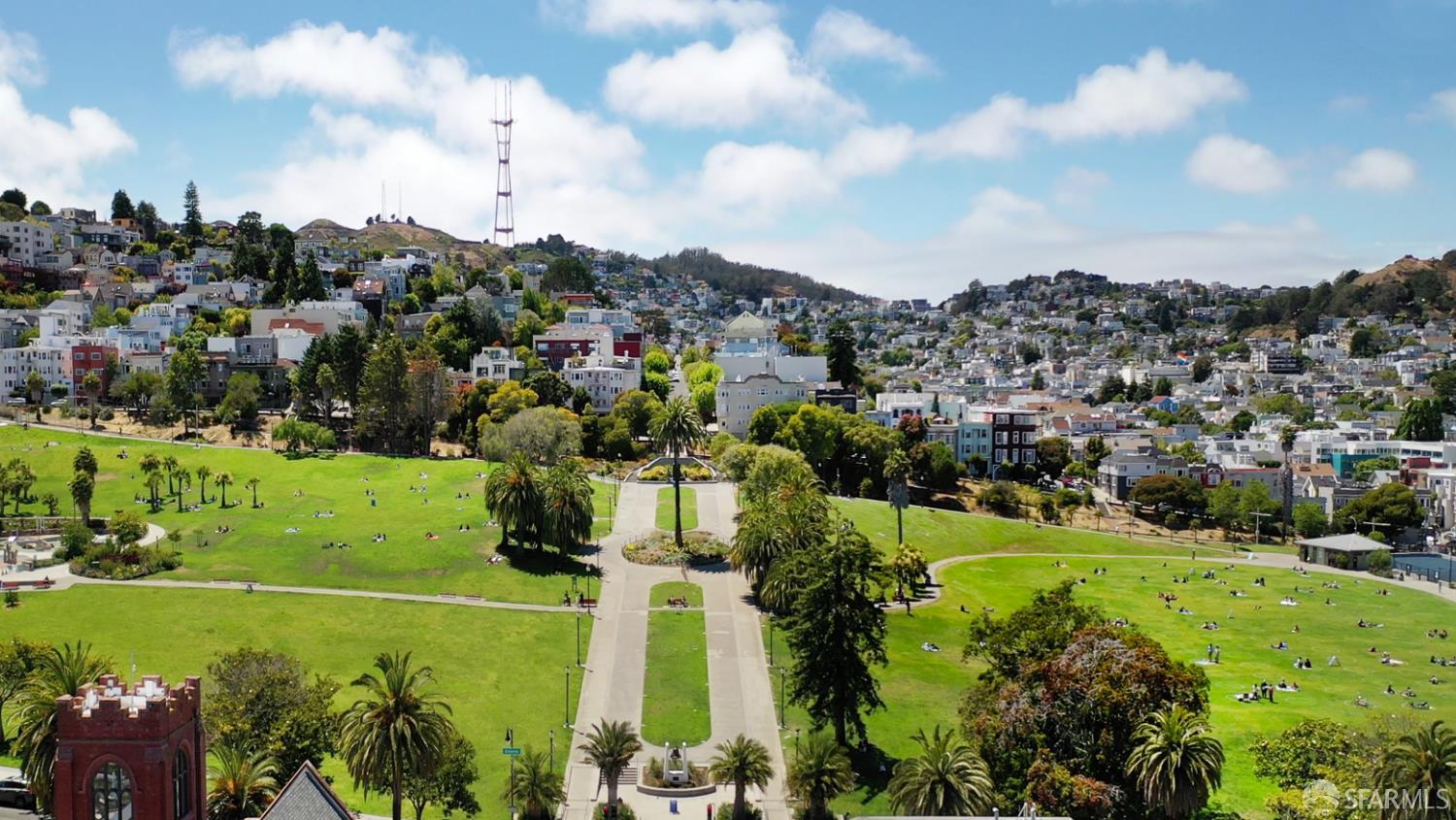 639 14th Street San Francisco, CA 94114 - Photo 46 of 54 a view of a city