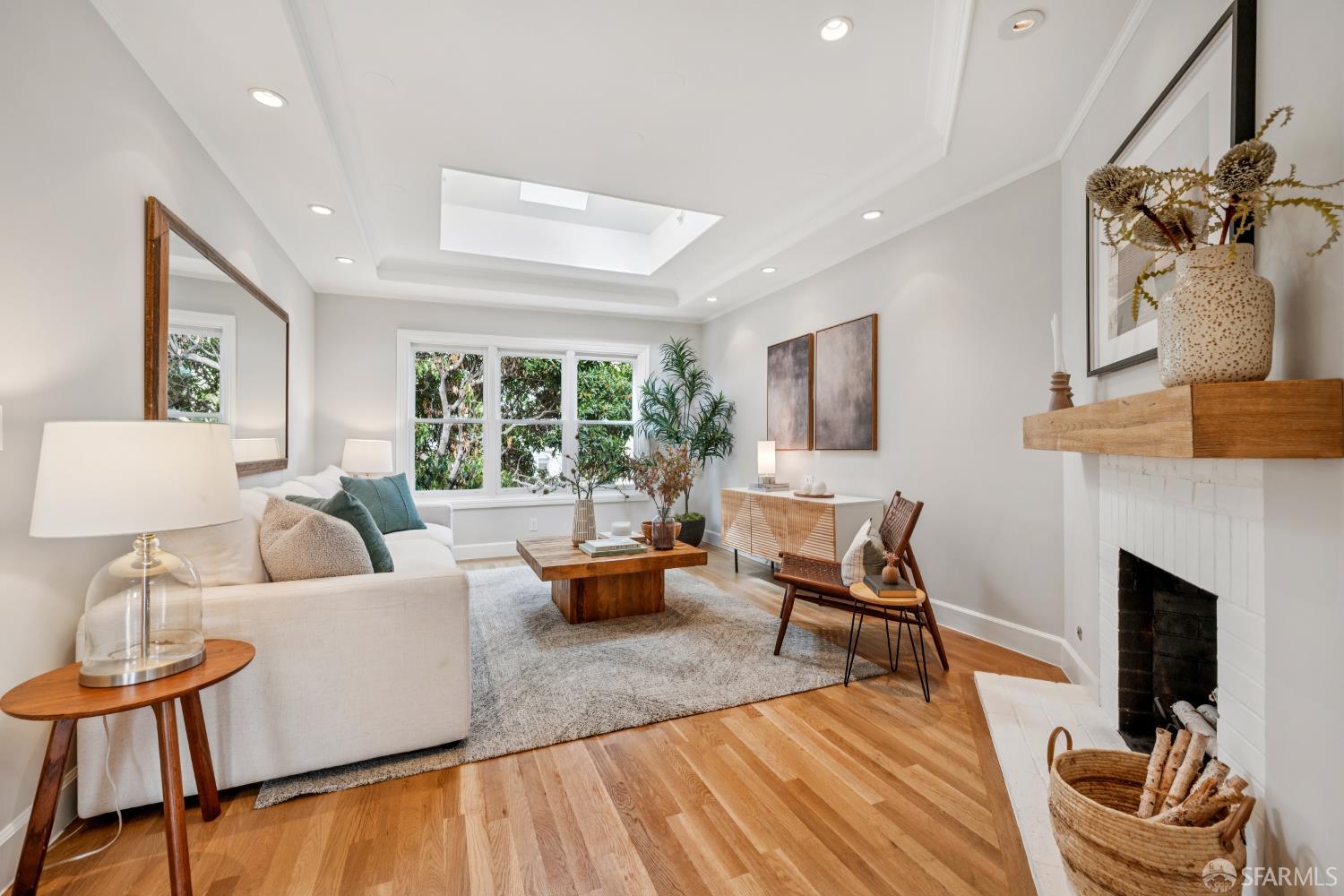 639 14th Street San Francisco, CA 94114 - Photo 6 of 54