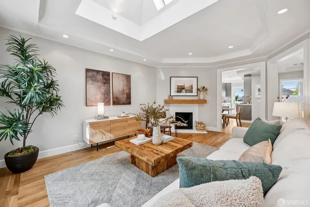 $999,000 | 639 14th Street, San Francisco, CA 94114