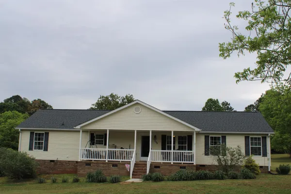 $276,000 | 830 River Road, Cowpens, SC 29330
