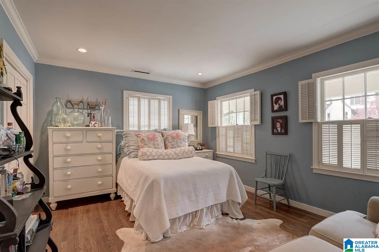 17 Woodhill Road Birmingham, AL 35213 - Photo 19 of 30 Gallery Image 19