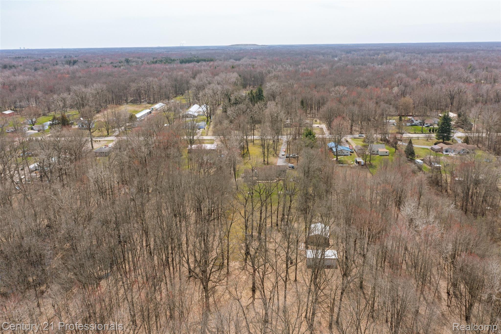 40760 Harris Road Belleville, MI 48111 - Photo 38 of 41 40760 Harris-38.jpg