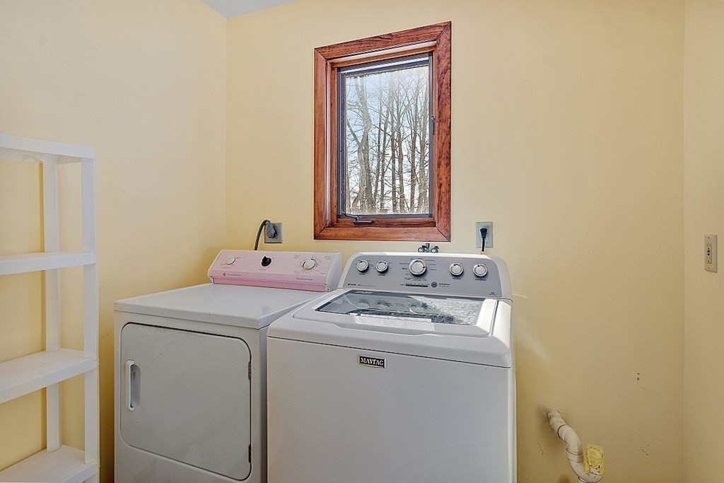 82 Leominster Road Lunenburg, MA 01462 - Photo 15 of 41 Gallery Image 15