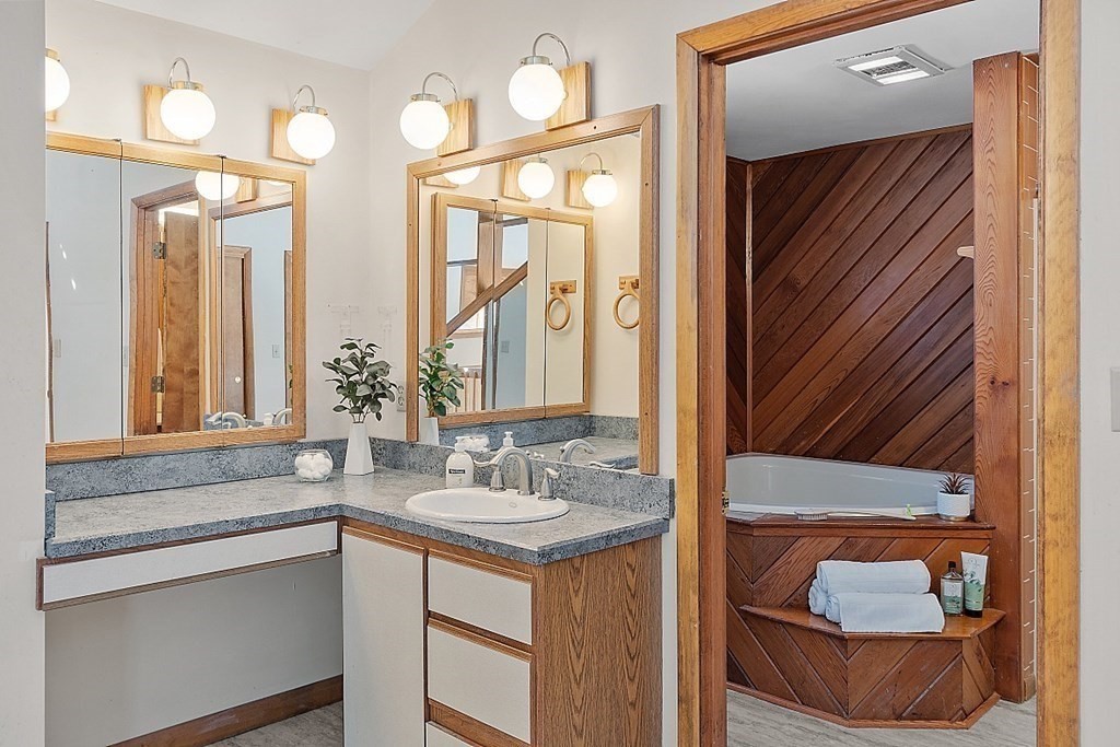 82 Leominster Road Lunenburg, MA 01462 - Photo 19 of 41 Gallery Image 19