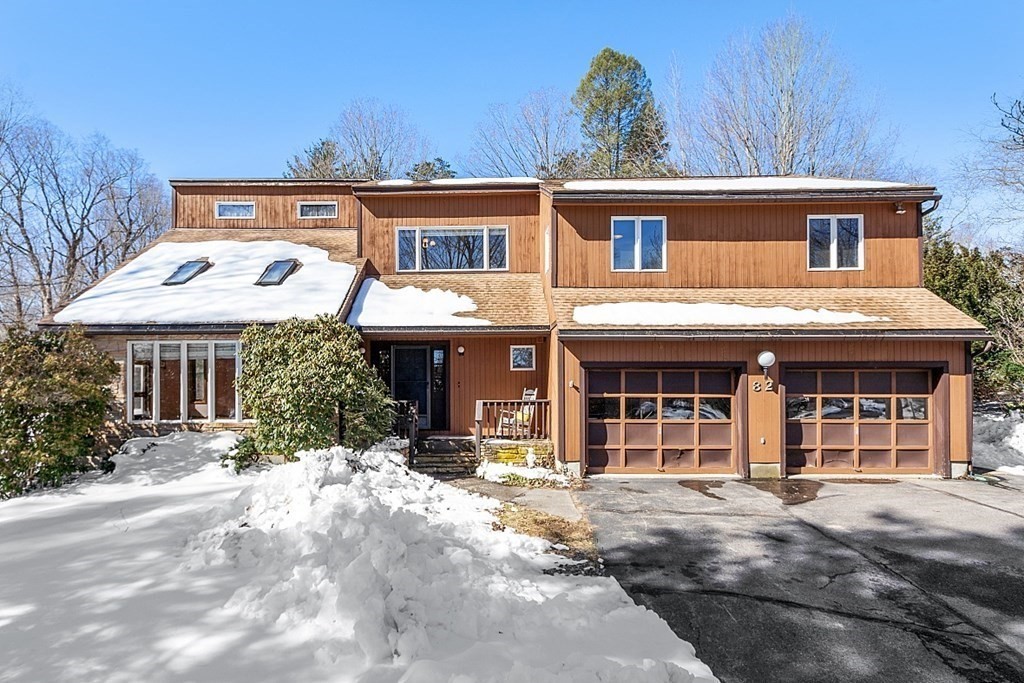 82 Leominster Road Lunenburg, MA 01462 - Photo 2 of 41 Gallery Image 2