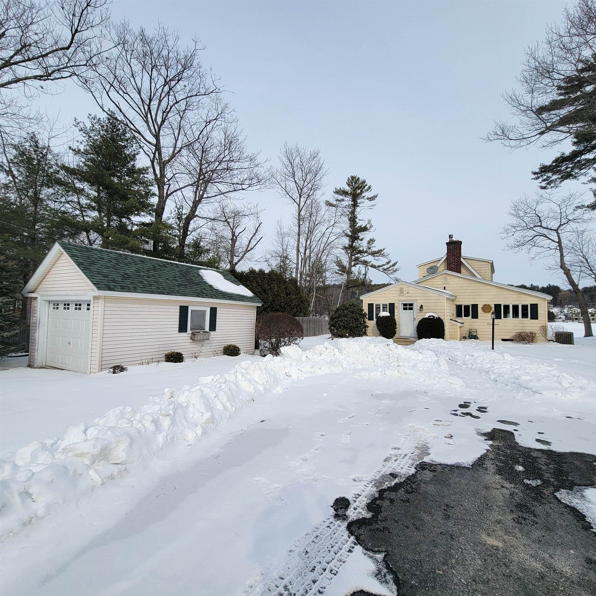 73 Wentworth Cove Road Laconia, NH 03246 - Photo 5 of 29