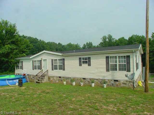 3025 Little Brook Road Seagrove, NC 27341 - Photo 1 of 9 Exterior Front.