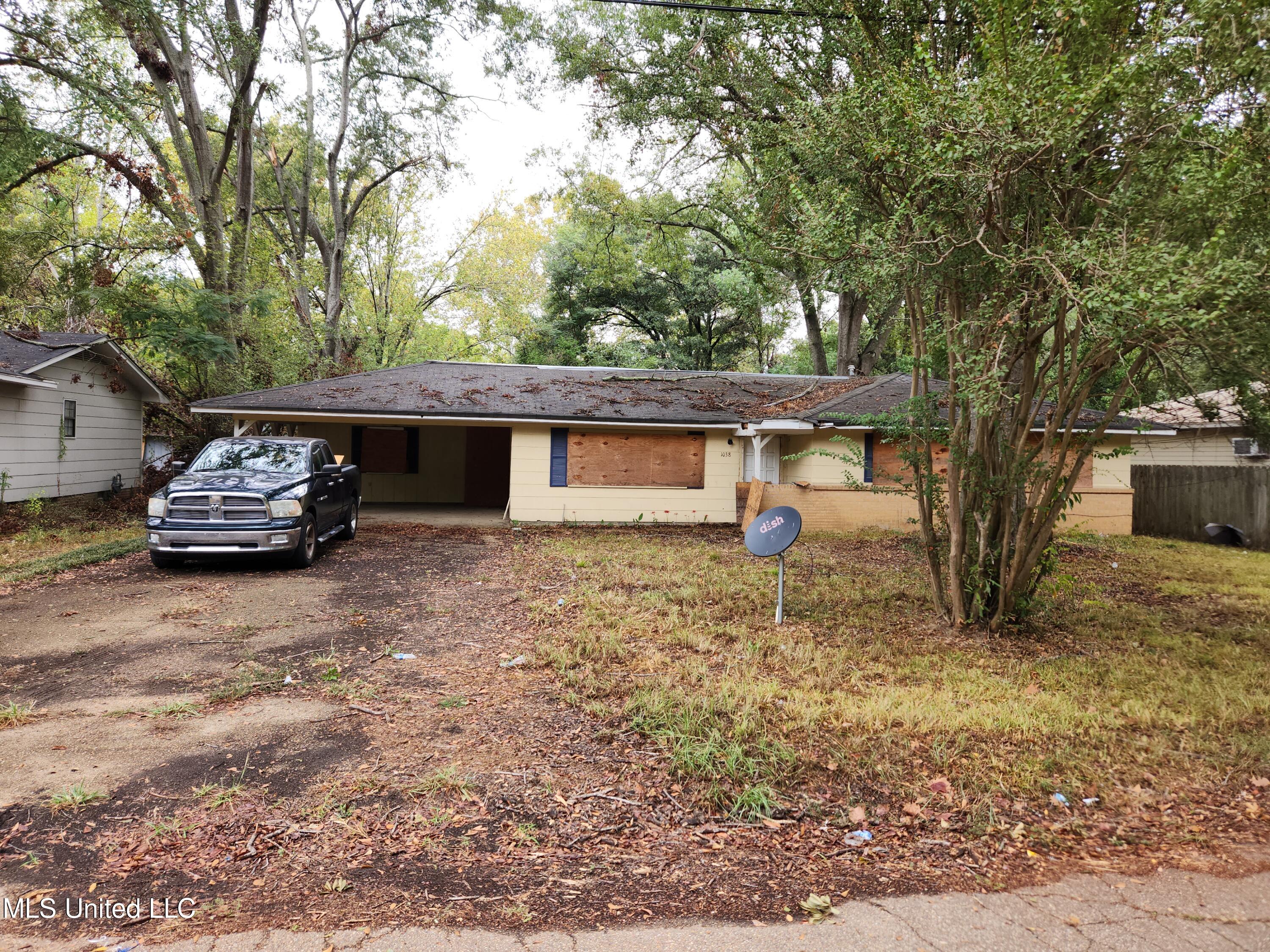1038 Brookley Street Jackson, MS 39212 - Photo 1 of 41 20231012_104101_53254008065_o