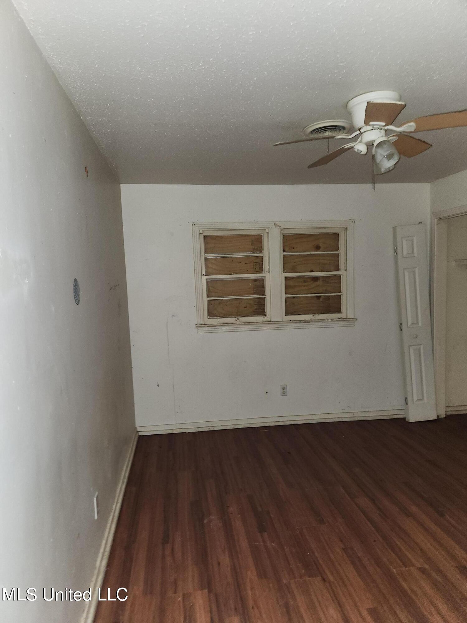 1038 Brookley Street Jackson, MS 39212 - Photo 24 of 41 20231012_103655_53254008870_o