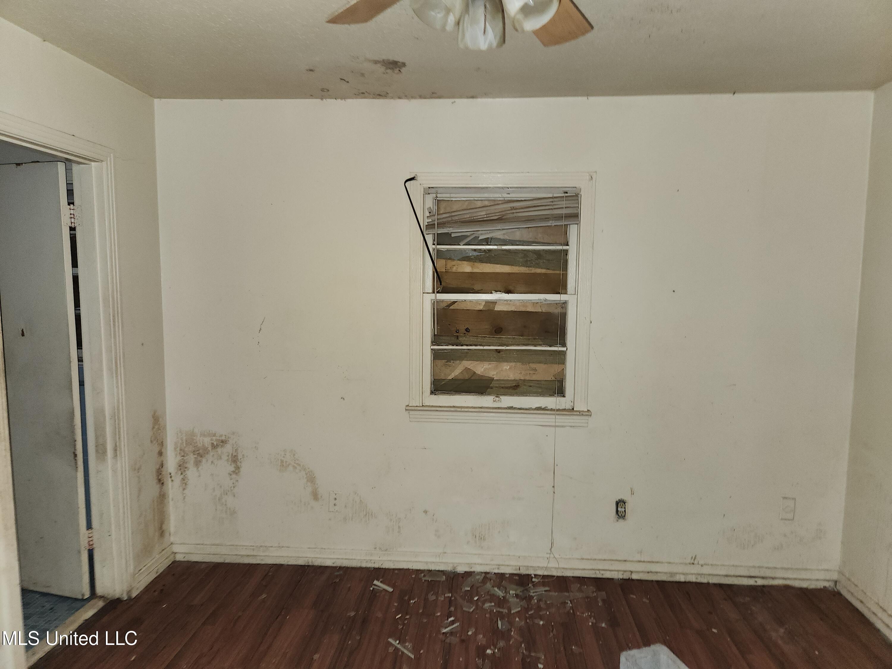 1038 Brookley Street Jackson, MS 39212 - Photo 30 of 41 20231012_103830_53253867289_o