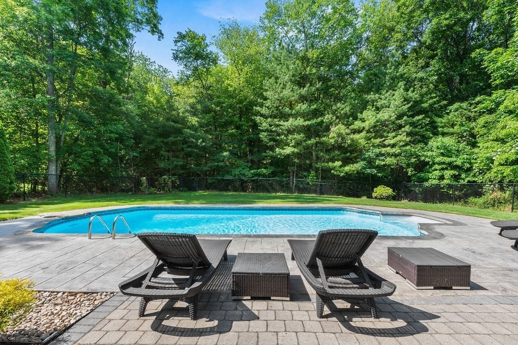 1 Ellis Road Norton, MA 02766 - Photo 7 of 42