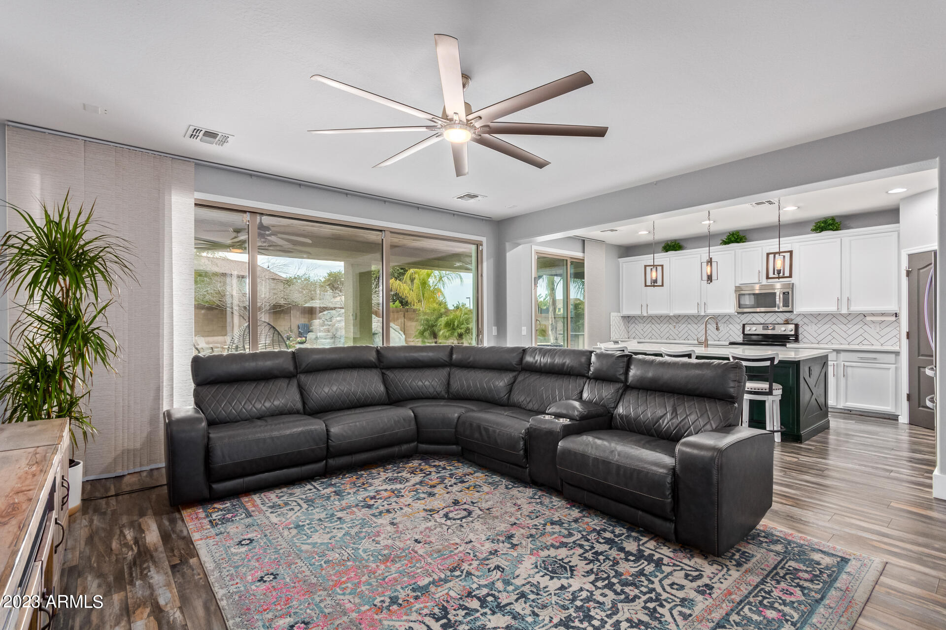 3051 East Roland Street Mesa, AZ 85213 - Photo 9 of 66 09-Roland