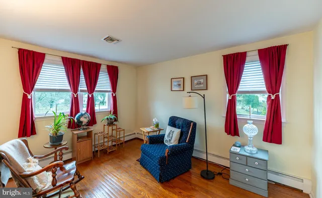 $675,000 | 90 Bayberry Lane, Phoenixville, PA 19460